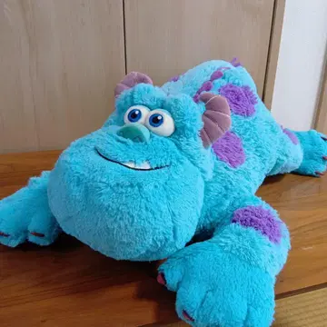 디즈니 몬스터 주식회사 샐리 누워 있는 봉제 인형