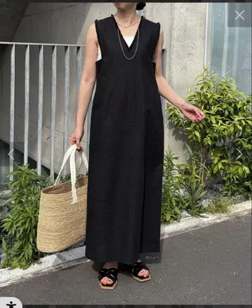 전신 슬림해 보이는 린넨 소재로 시원한 린넨 프린지 잔스카