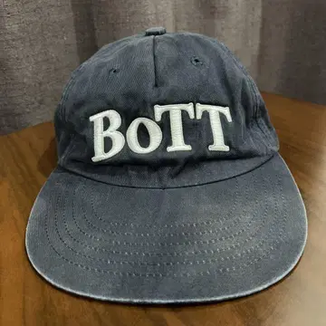 BOTT 네이비 캡