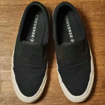 CONVERSE SKATEBOARDING 슬립온 블랙 힐 스타