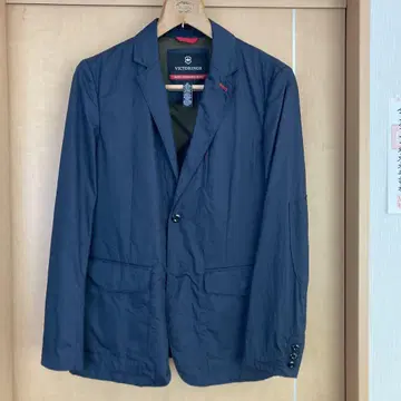Victorinox 얇은 소재 자켓 네이비