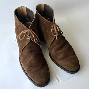 Crockett&Jones SUNBURY 스웨이드 가죽 처카 부츠