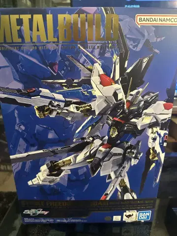 METALBUILD 메탈 빌드 스트라이크 프리덤 2024