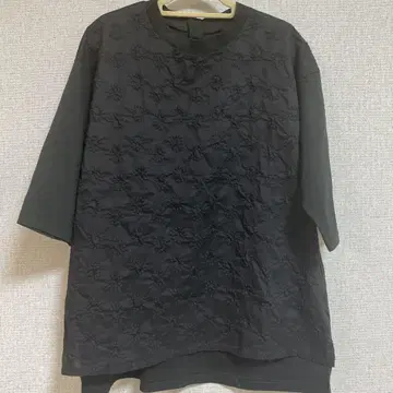스탬프 앤 다이어리 블랙 자수 티셔츠 반소매
