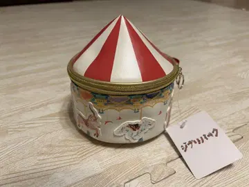 지브리 파크 회전목마 파우치 택 포함