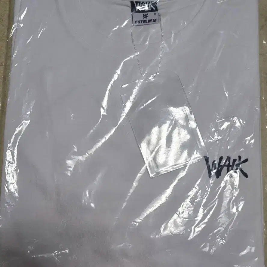 NCT127 walk md T-shirt white on Bunjang Global Site.