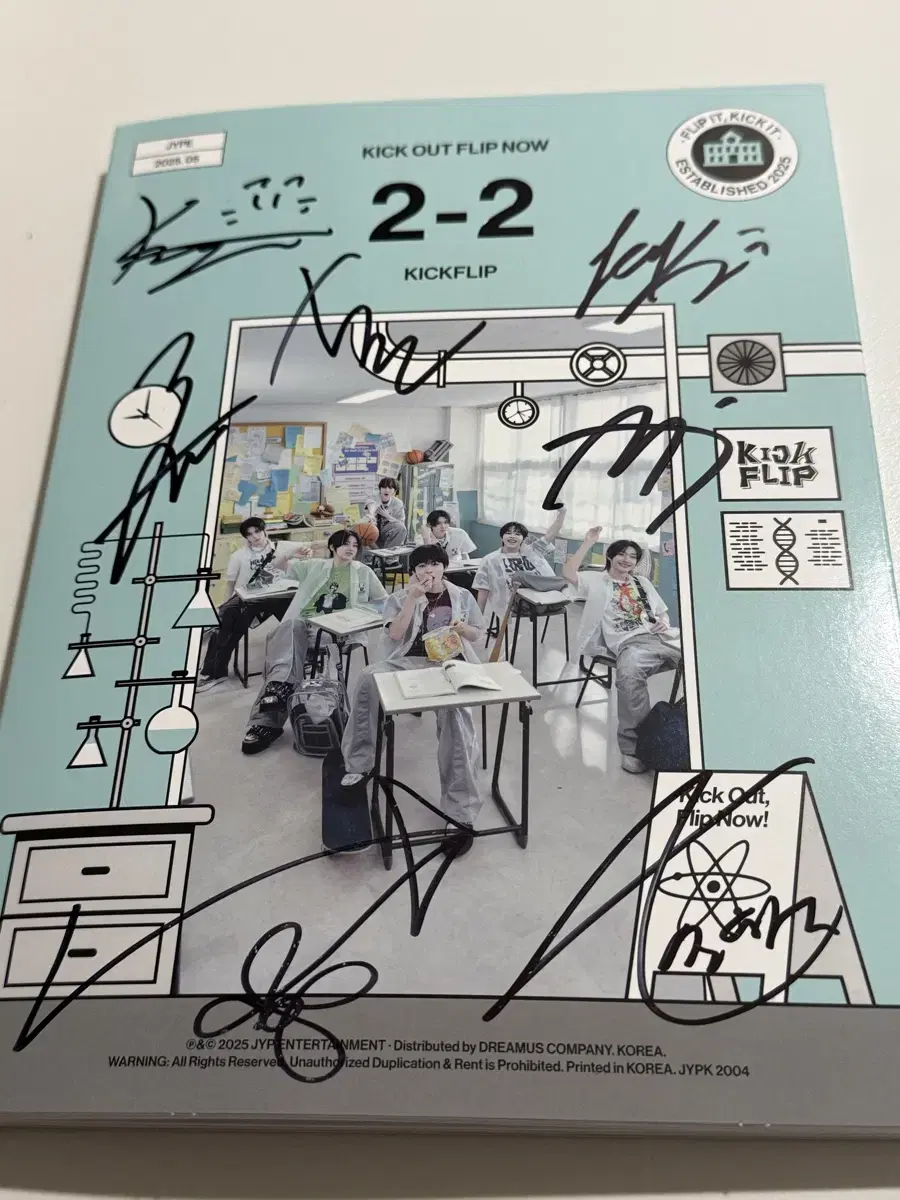 Kickflip Autographed Album kickflip jyp