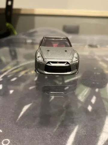 토미카 GTR