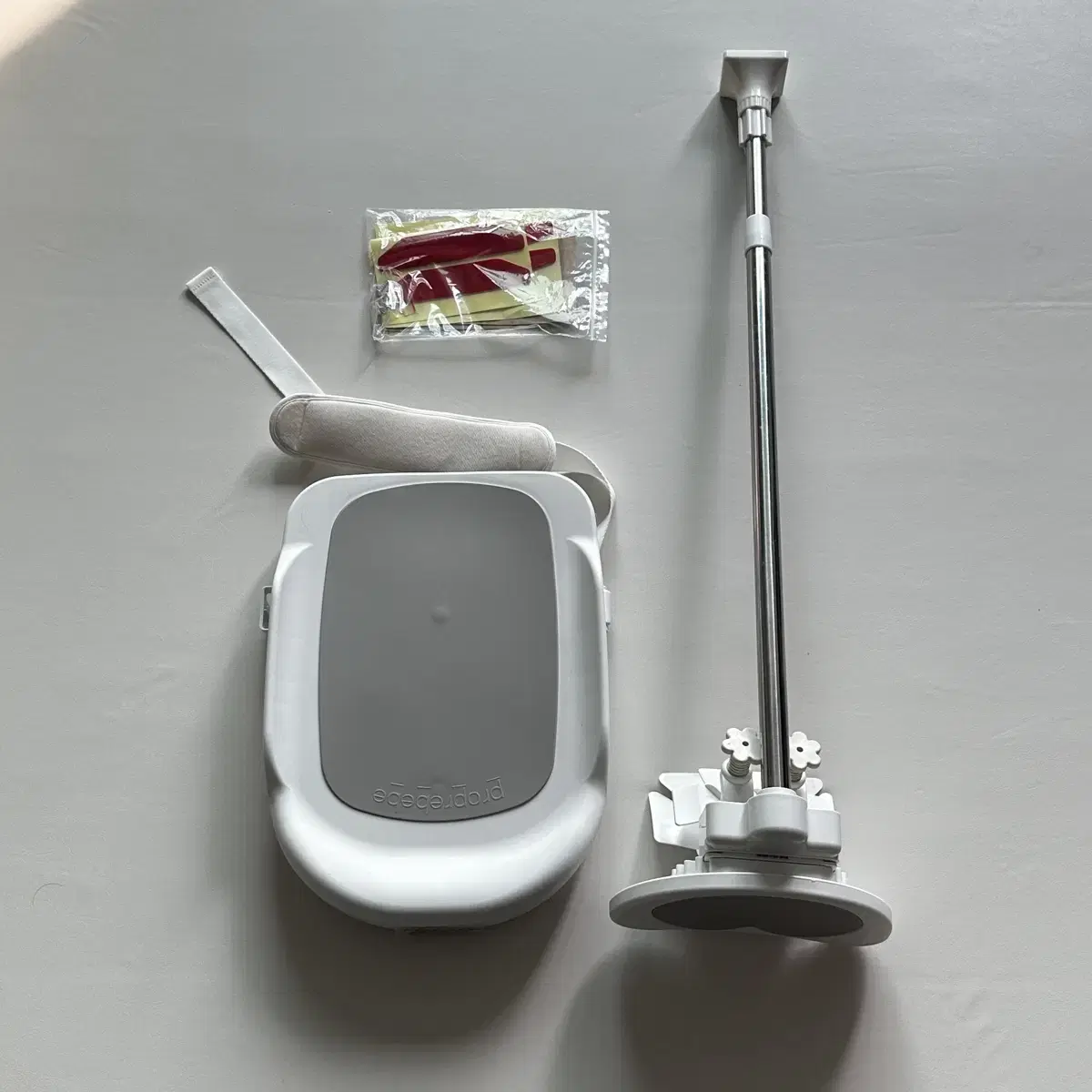 Popbebe Multifunctional Baby Bidet (Good Condition)