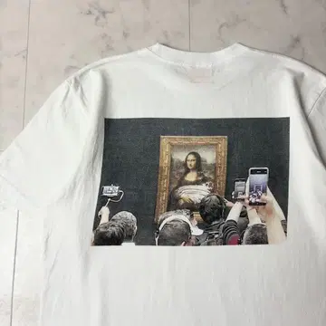 FR2 모나리자 백 프린트 반팔 티셔츠 M 화이트