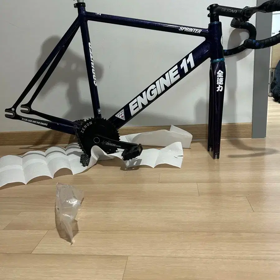 ENGINE 11 SPRINTER ピストフレーム Engine11 Sprinter Fixed Frame