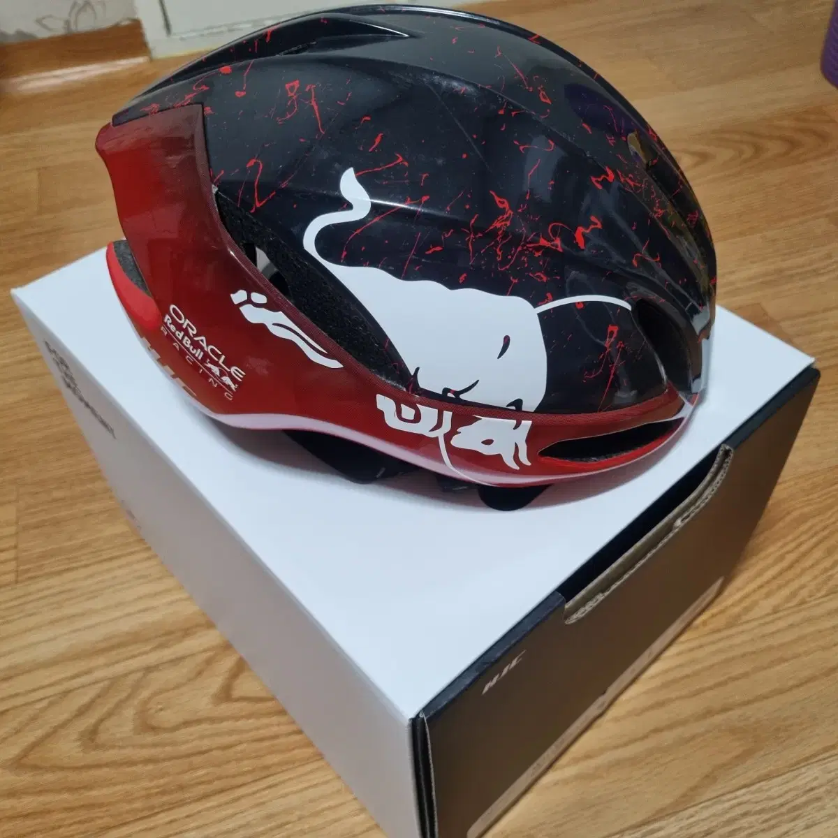 Bike Helmets Giro Red Bull Helmet Giro Red Bull Scooter Helmet HJC