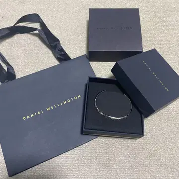 DANIEL WELLINGTON 다니엘 웰링턴 실버 팔찌