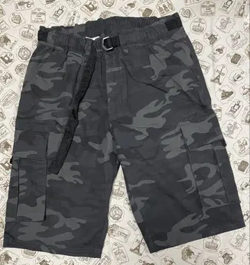 BARCEDOS 카모 패턴 카고 숏 팬츠