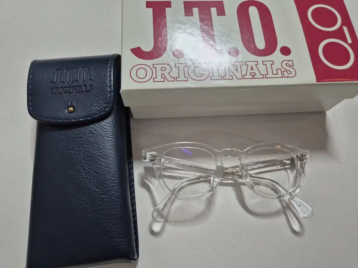 [46] jto ar Clear (Julius Tart Optical)