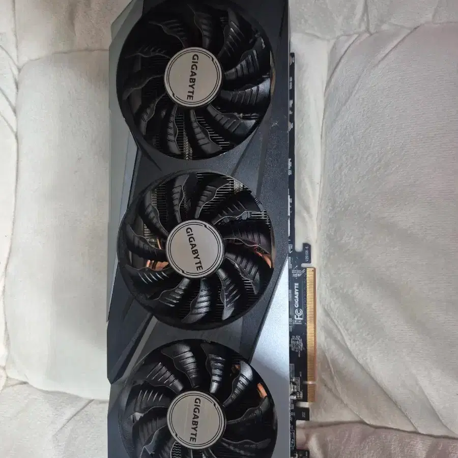 그래픽카드 6800XT 3080급 판매합니다