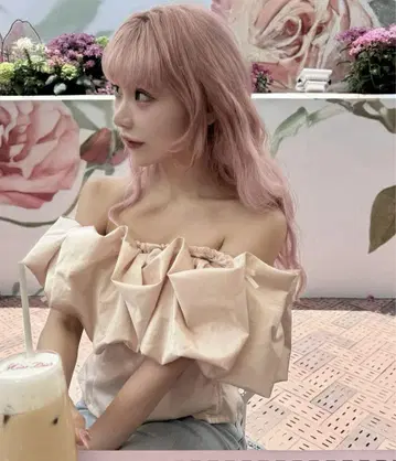 미니 리본 오프숄더 볼륨 톱 핑크