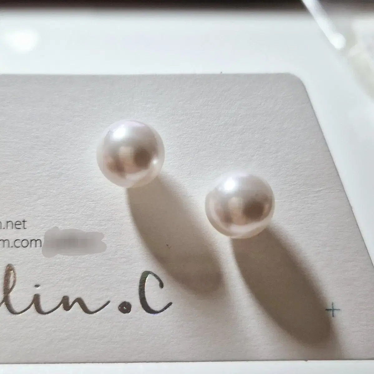 Austria Zuu Jin Earrings, 3 Colors