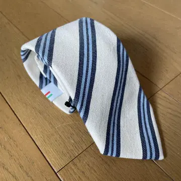 수트 컴퍼니 레지멘탈 타이 새상품 코튼