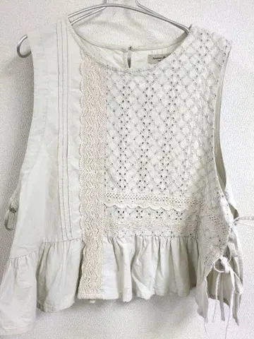 Samansa Mos2 겨드랑이 리본 레이스 붙인 베스트 SM2