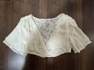 아이보리 쉬폰 레이스 백 가디건