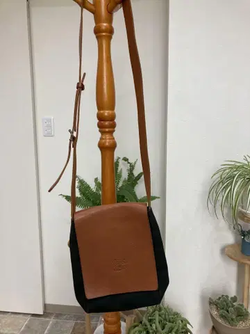 일비종떼 숄더백