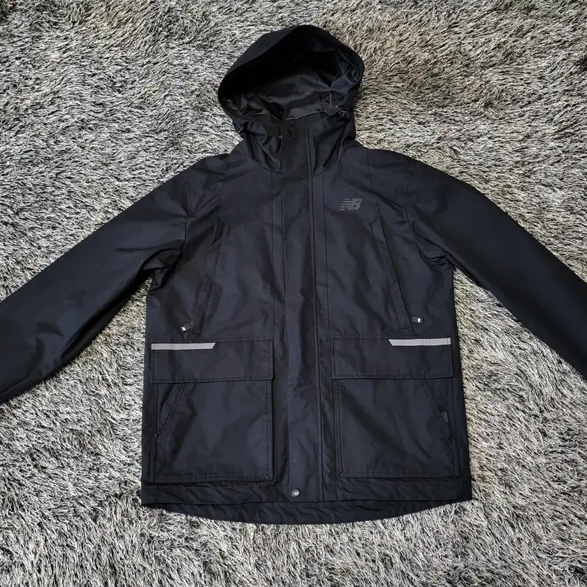 New Balance ESS Windbreaker Jumper/Men's (95)/ST1286/Like New Condition ...
