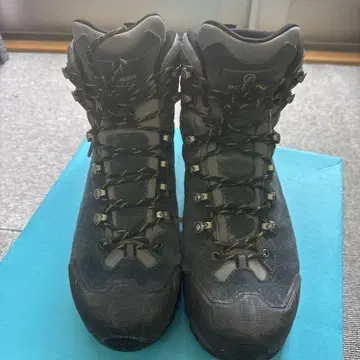 SCARPA ZG TREK GTX 등산화 왼쪽 45 오른쪽 44
