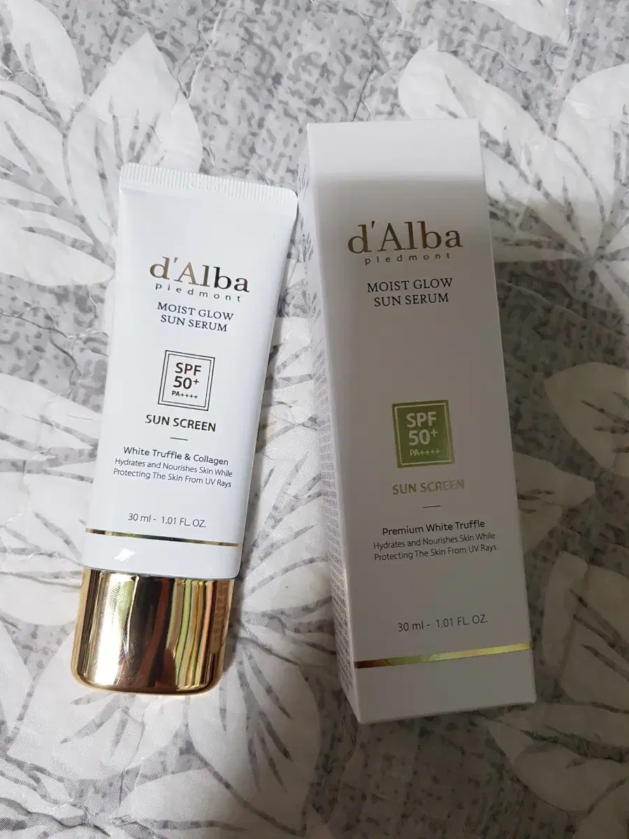D'alba Moist Glow Sun Serum 1 unit 30ml