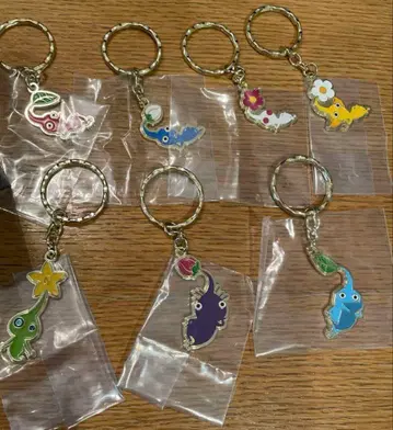 피크민 제일복권 메탈 참 세트