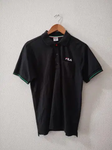 휠라 블랙 피케 셔츠 M 사이즈