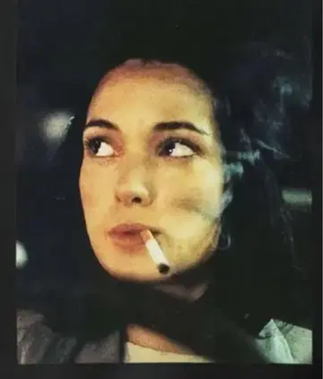 위노나 라이더 Winona Ryder 티셔츠 나이트 온 더 플래닛