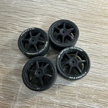 미니 사륜구동 페라 타이어 d