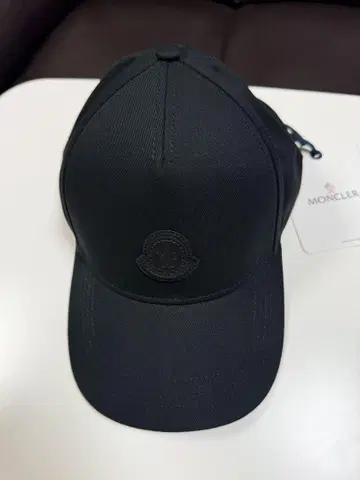 몽클레어 블랙 캡 새상품