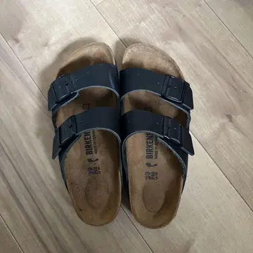 비리켄 샌들 고품질