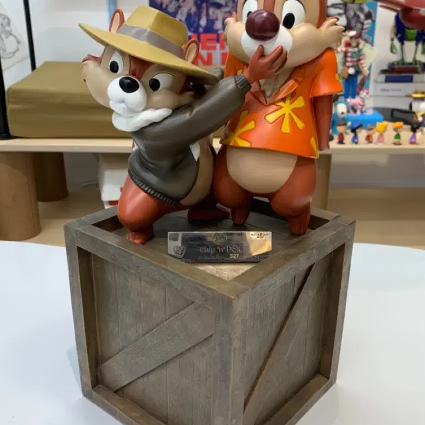 Chip 'n Dale: Rescue Rangers unsealed #칩앤데일,#디즈니,#스태츄 on