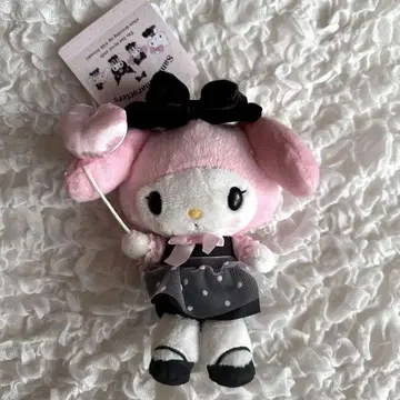 마이멜로디 My Melody 두근두근 스위트 파티 마스코트 홀더