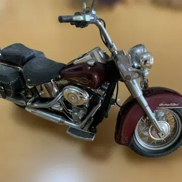 Harley Davidson Heritage Softail 바이크 모형