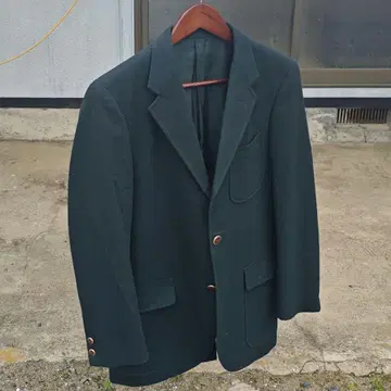 다크 그린 테일러드 자켓