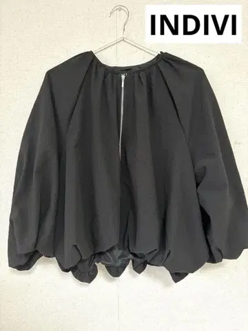 INDIVI 여성용 블루종 블랙 노카라 벌룬