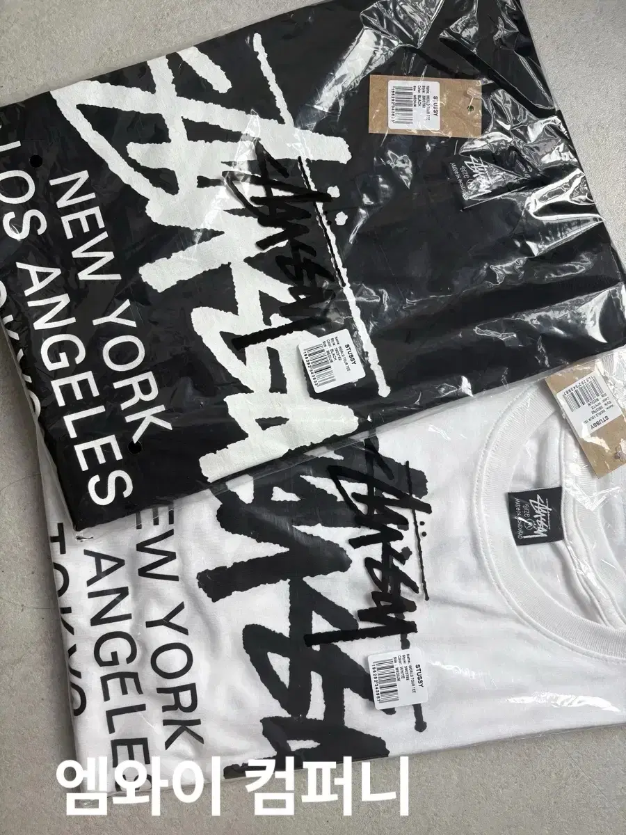 정품 무료배송) 스투시 STUSSY 월드투어 반팔 / 블랙 화이트