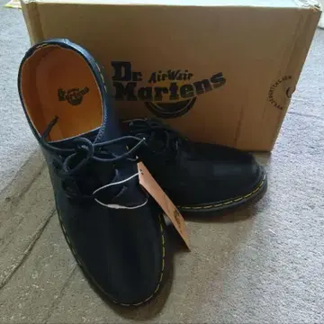 Dr. Martens 1461 블랙 엔지니어 부츠