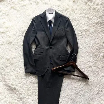 <>LARDINI 다크 그레이 울 수트 사이즈 44