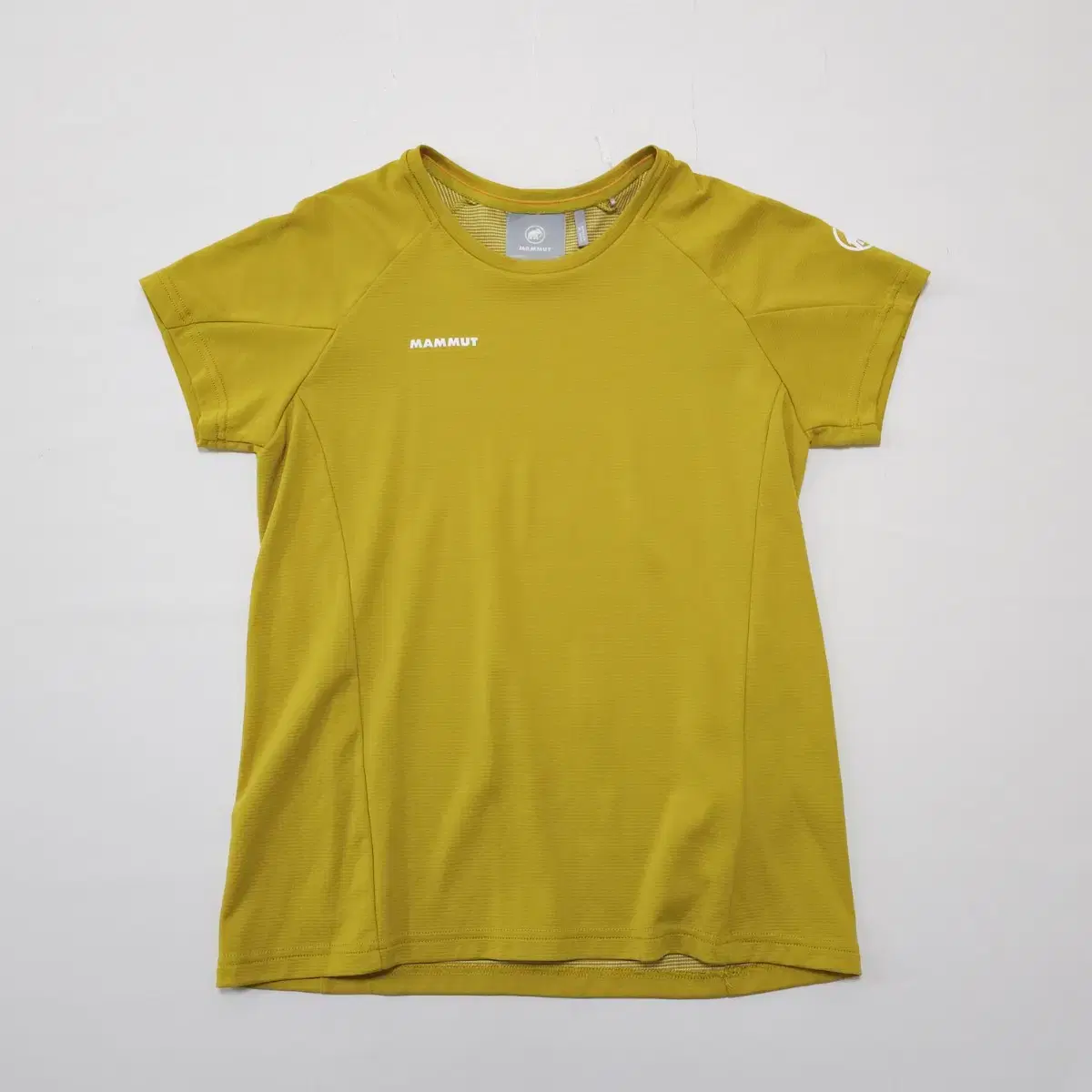 Women's L) Mammut Short Sleeve Tee