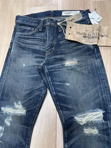 데미지 가공 다크 블루 데님 일본제 한정판