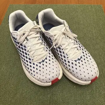 HOKA RINCON 스니커즈 사이즈 28cm