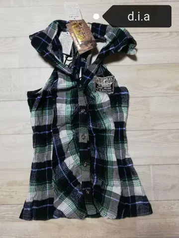 d.i.a 택 포함 새상품 아메슬리 체크 셔츠 홀터넥