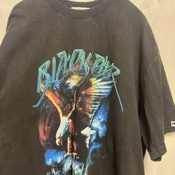 오버 사이즈 락 프린트 밴딩 티셔츠 크루넥 Ressaca