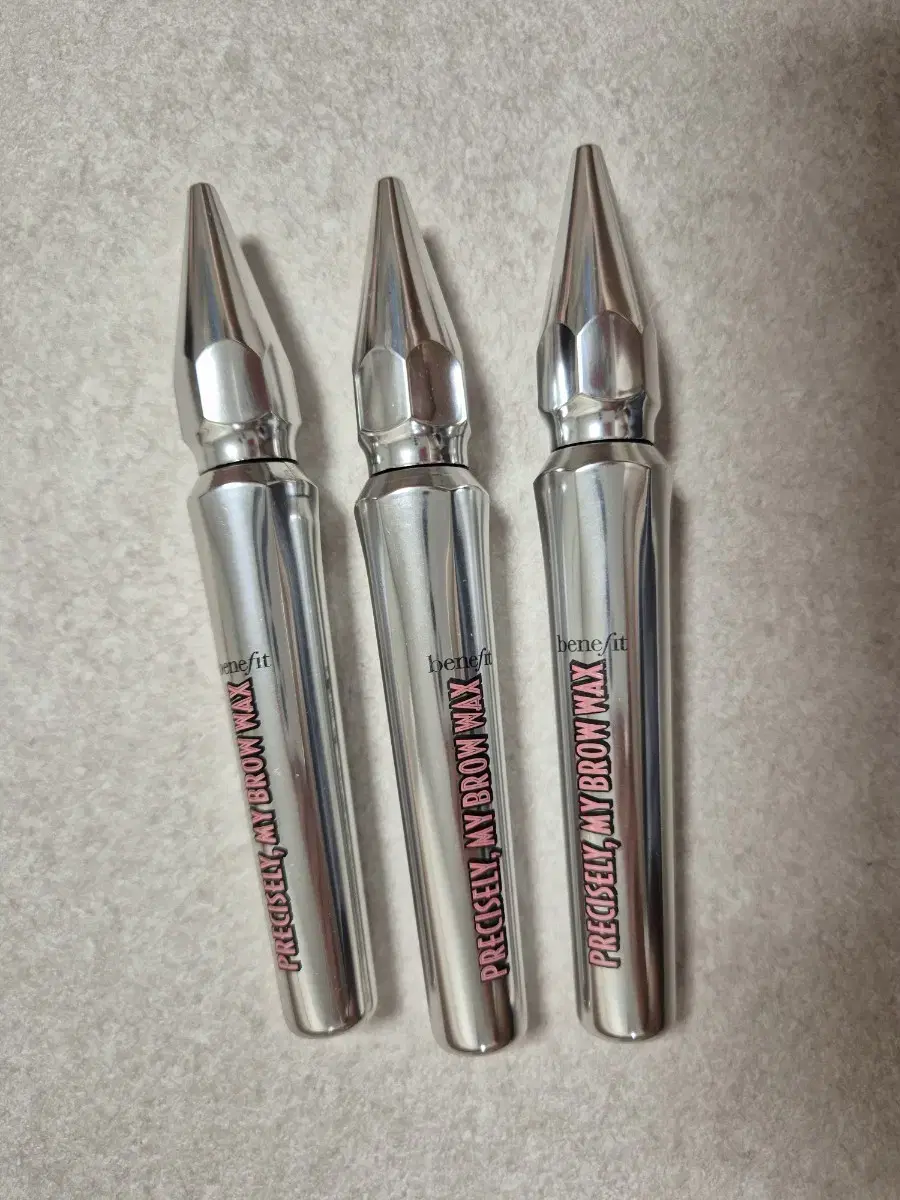 New) Benefit Brow Wax