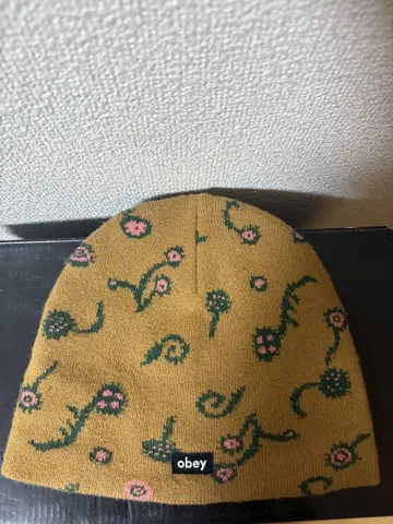오베이 꽃무늬 니트 모자 머스타드